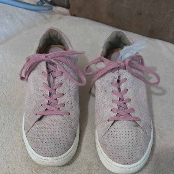 Sofft Suede Leather Tennis Shoes - Picture 2 of 6